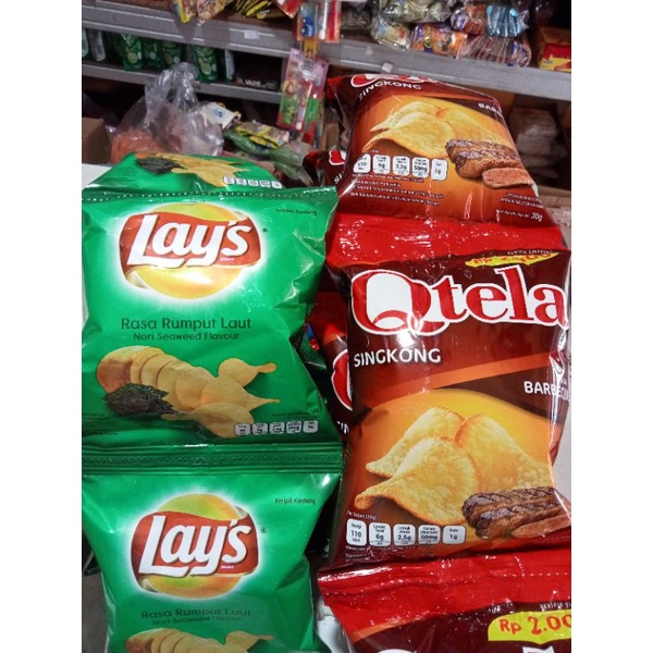 

aneka Chiki Lays & Qtela isi 10