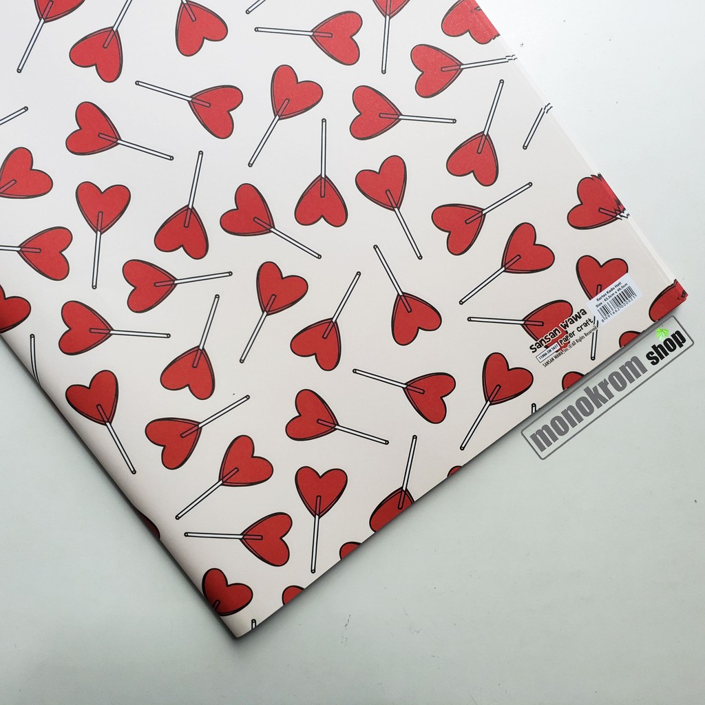 Kertas Kado Sansan Wawa Motif Love Permen Merah - Wrapping Paper