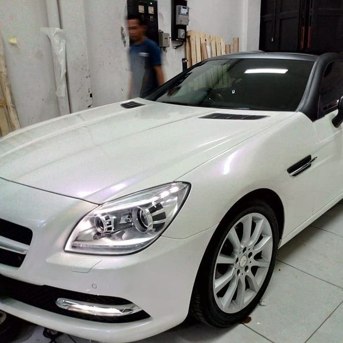 Stiker Wrapping Sticker Mobil White Pearl