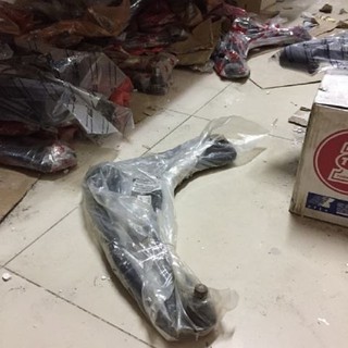 lower arm nissan march sayap