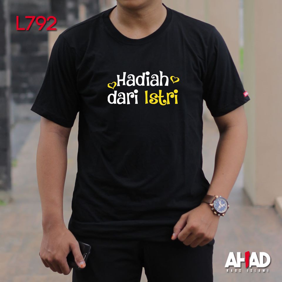 Kaos Islami Ahad - Hadiah Dari Istri