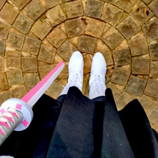 Boots dan Nichirin Kanao