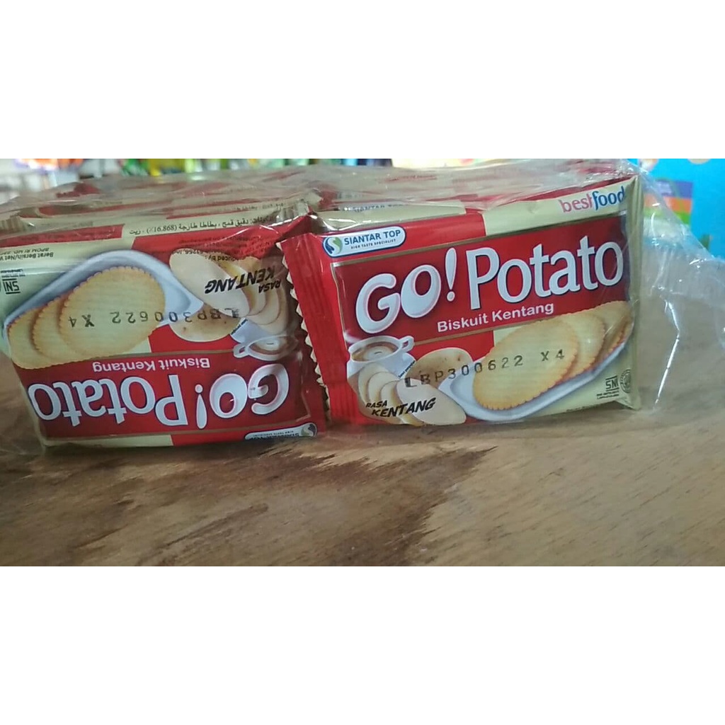 

Go Potato Biskuit Kentang 10 g isi 3pax