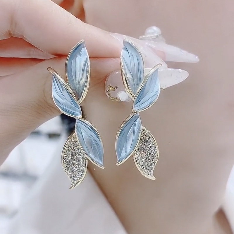 Anting 925 Silver Needle Bentuk Daun Aksen Berlian Gaya Korea