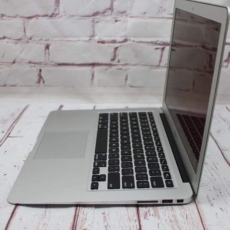 Macbook Air 11 inch 2014 // 2015 PROMO SALE TERMURAH bisa instant kurir