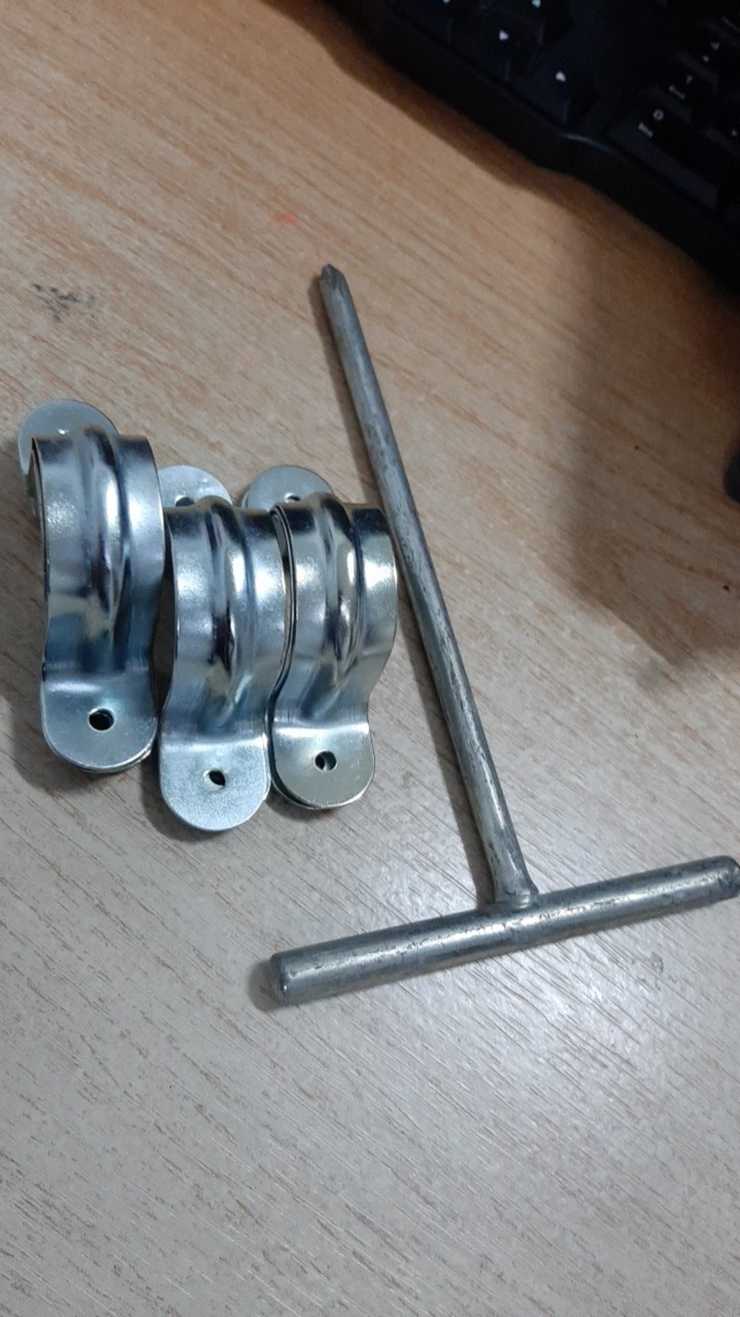 Obeng Plus Model T Besi / Obeng T Plus Model T