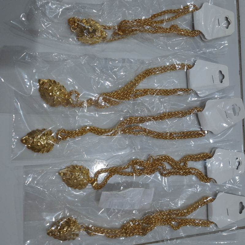 Lucas Lion Necklace WAYV NCT