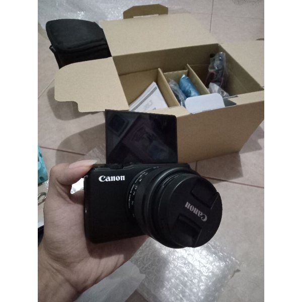Kamera Mirrorrless Canon M10