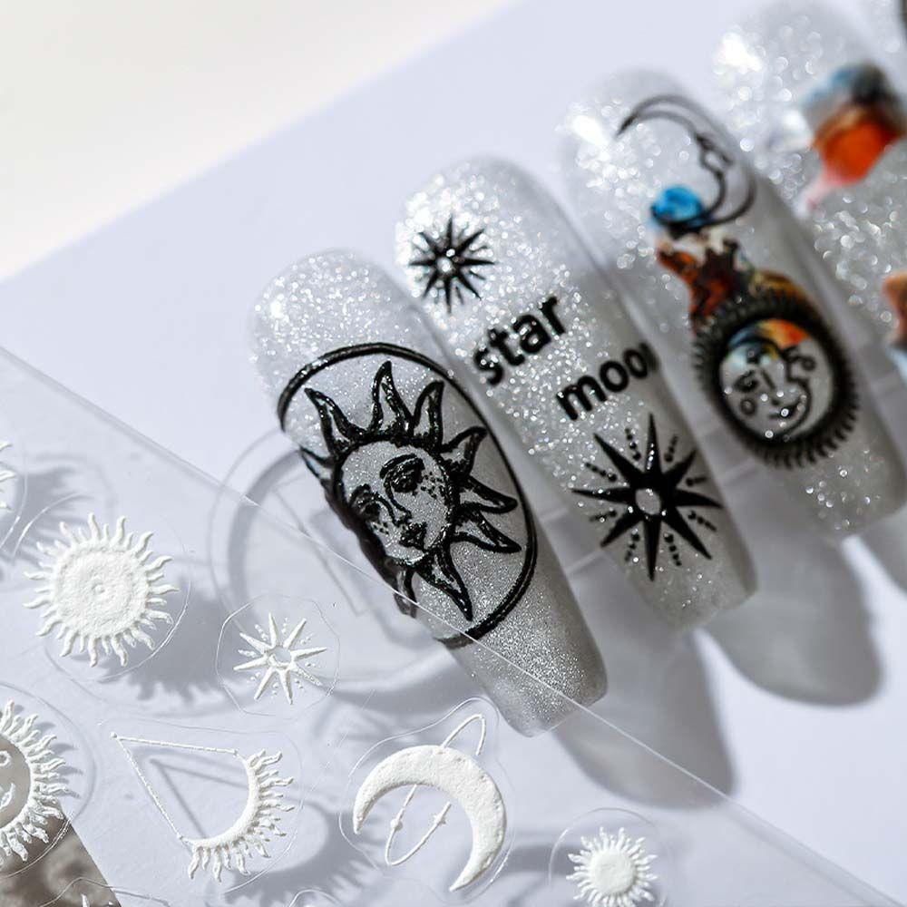 Agustinina Kartun Stiker Kuku Anjing Relief Cinta Hati Bulan Self Adhesive Nail Art Dekorasi