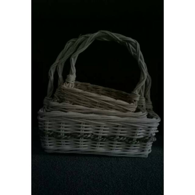 Kotak / wadah hantaran rotan