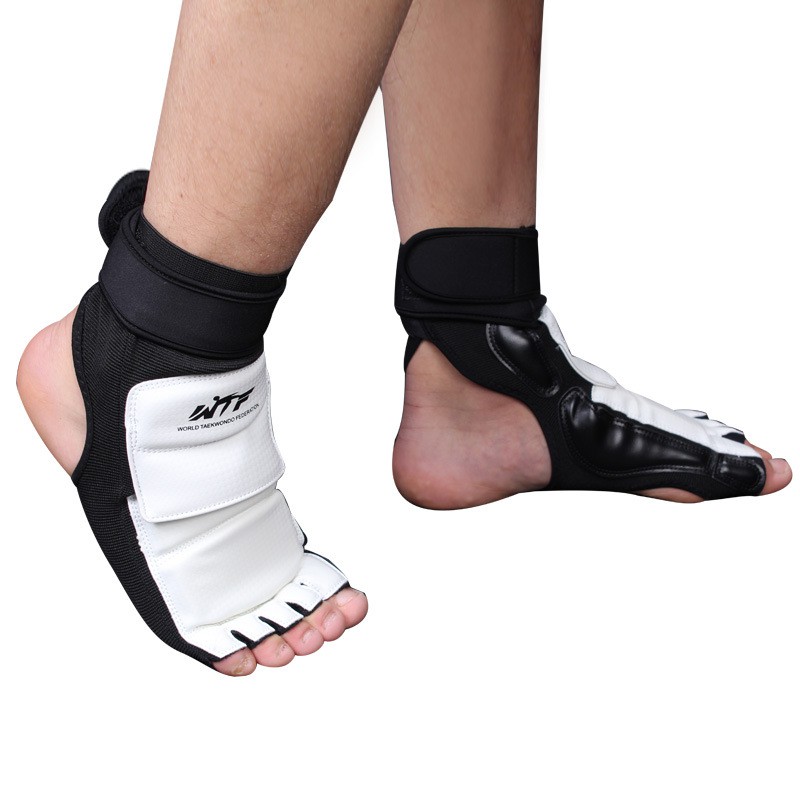 Techdoo Taekwondo Foot Gloves Sarung Pelindung Kaki Feet Tae Kwon WTF