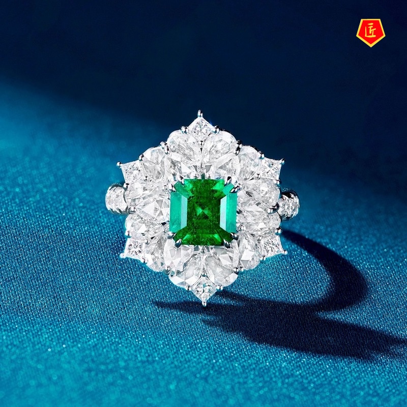 [Ready Stock]Square Diamond Natural Emerald Eagle Claw Ring Jewelry Design