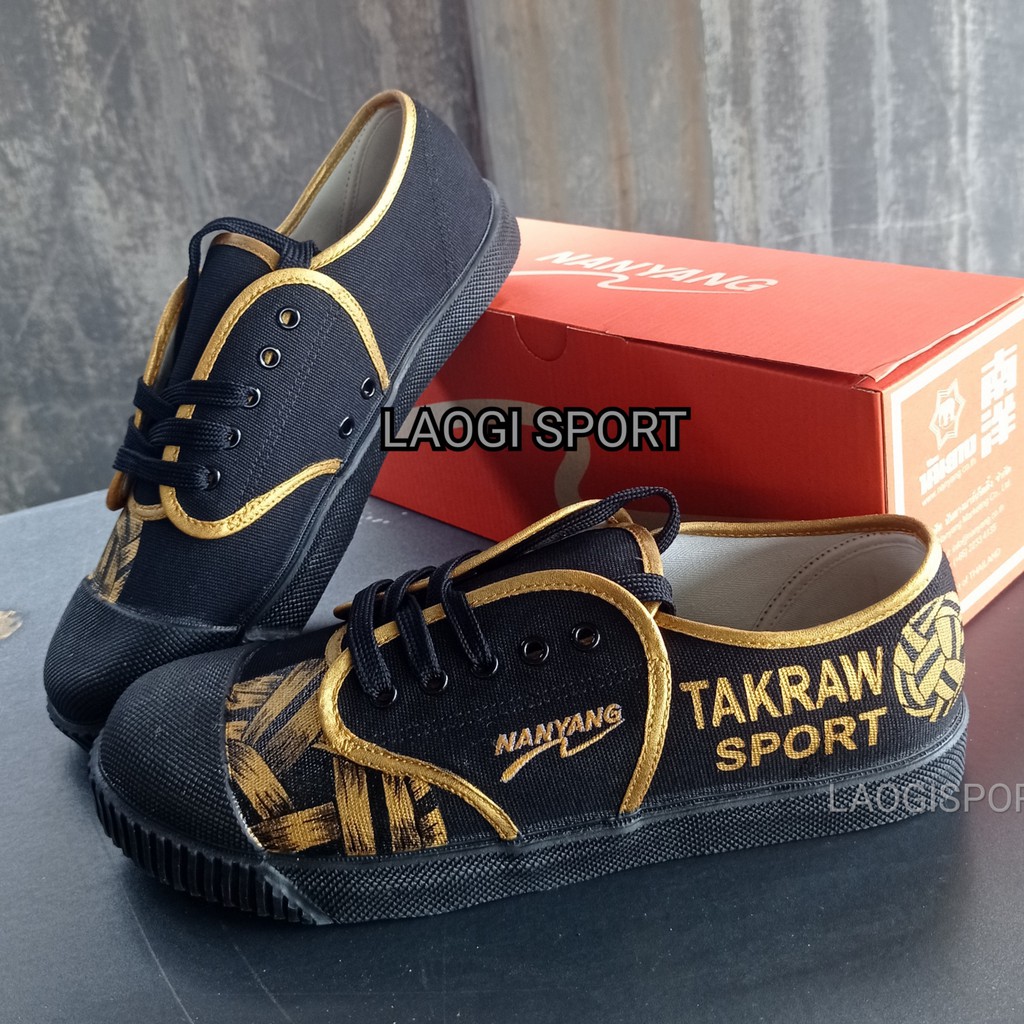 Sepatu nanyang motif black gold takraw