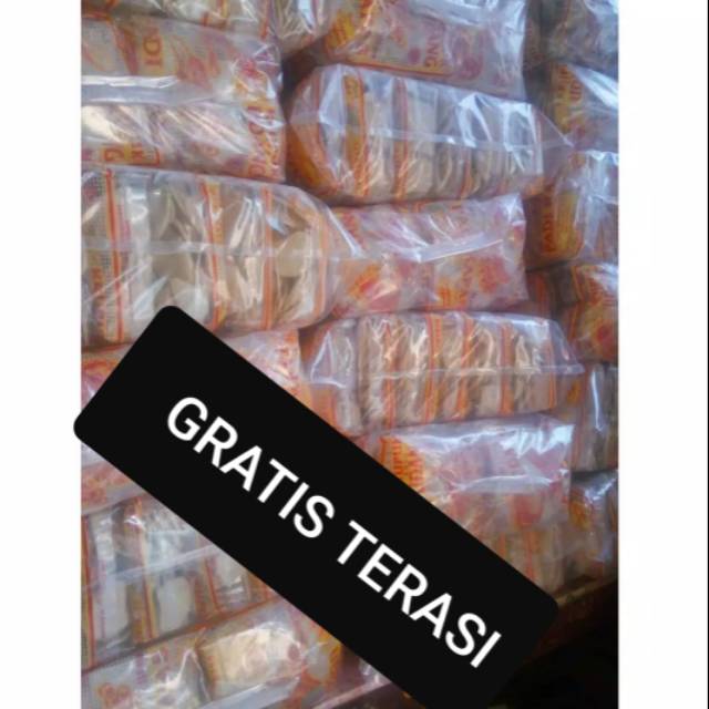 

Kerupuk Udang Cap Padi Kapas (20 Bungkus) 1 Ball