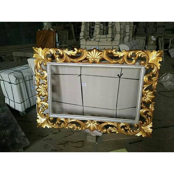 Cermin Ukir Jepara Jati Solid. hiasan dinding