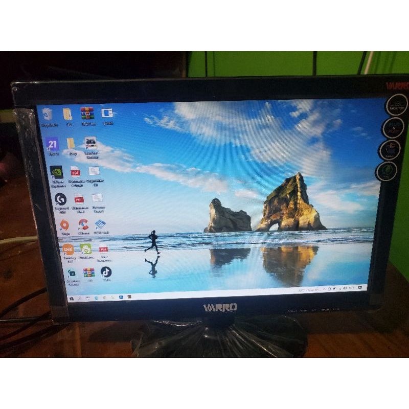 Monitor 16 inch