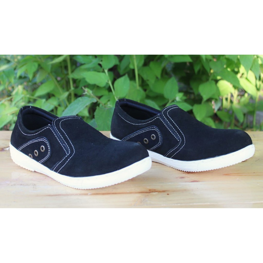 Sepatu Slip On Pria Kulit Asli Rasheda 015 Sp Kasual