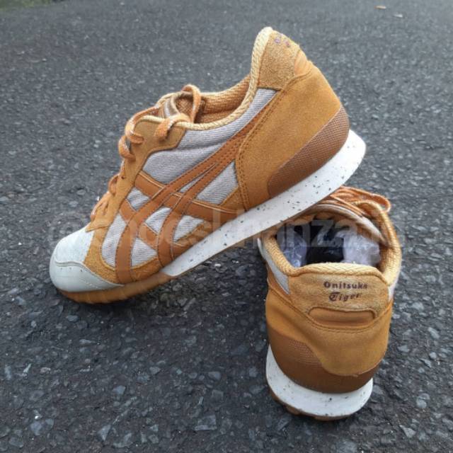 onitsuka tiger second