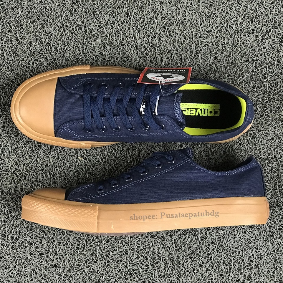 Sepatu Converse Chuck Taylor II Lunarlon Low Navy Gum