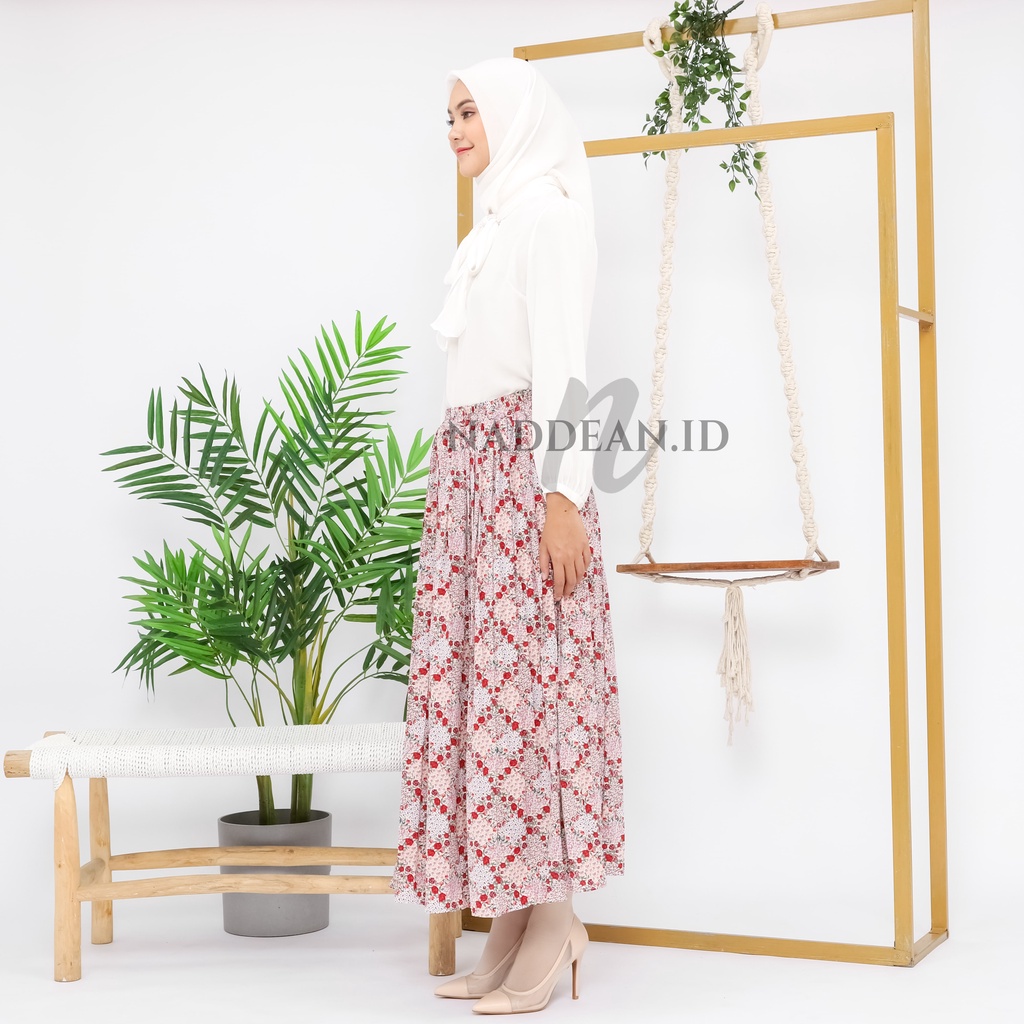 Rok Plisket Prisket Import/ Maxi Skirt Motif Bunga Vintage Pastel