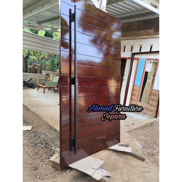 pintu utama kayu jati