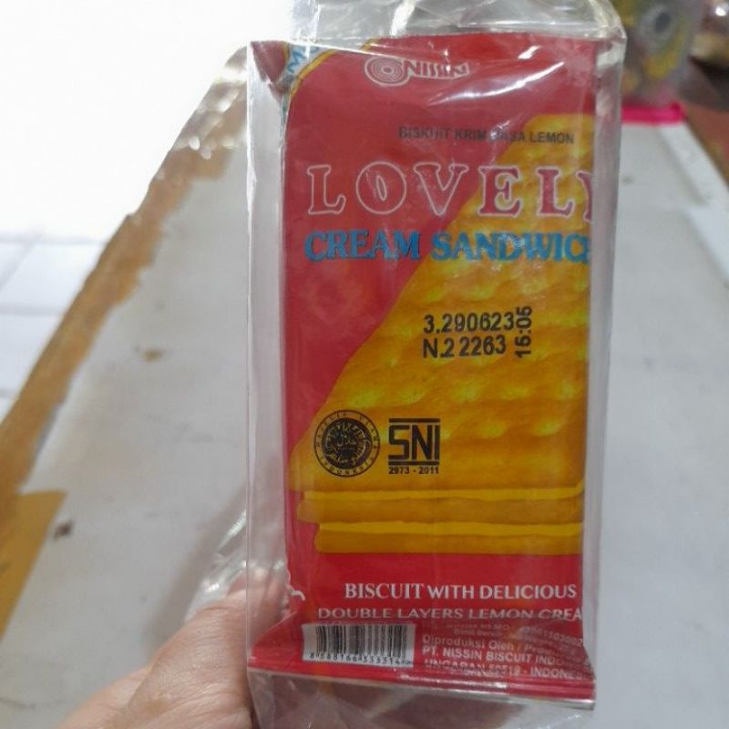 

Lovely rasa lemon isi 10x25 gram