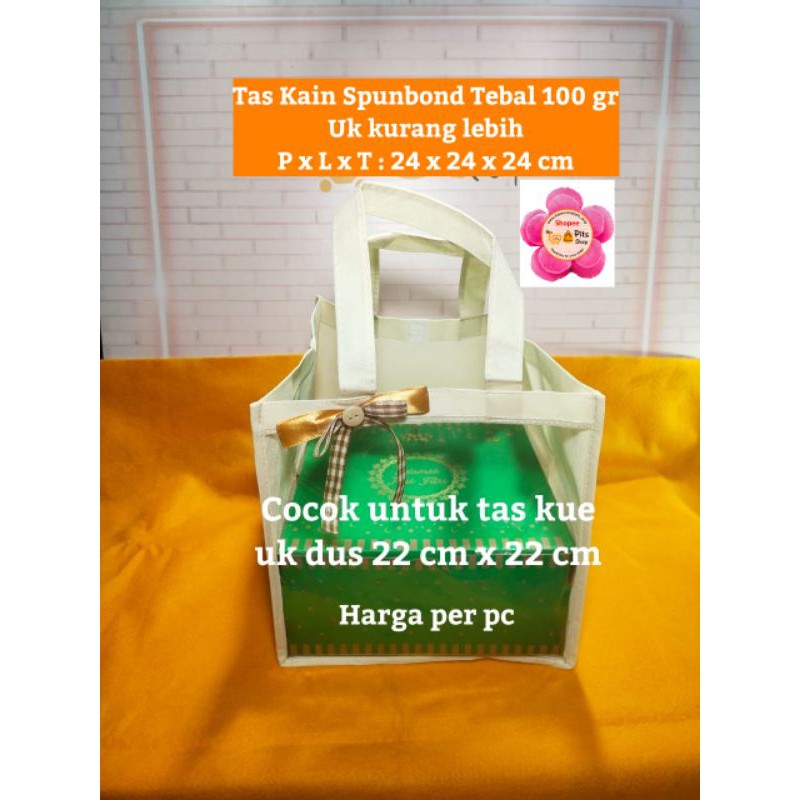 

Tas Kain Bingkisan Souvenir Gift Bag Kantong Mika Cream 24