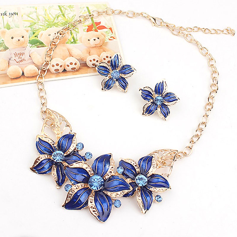 SIY  Fashion Women Gold Plated Crystal Flower Statement Necklace Earrings Jewelry Set
