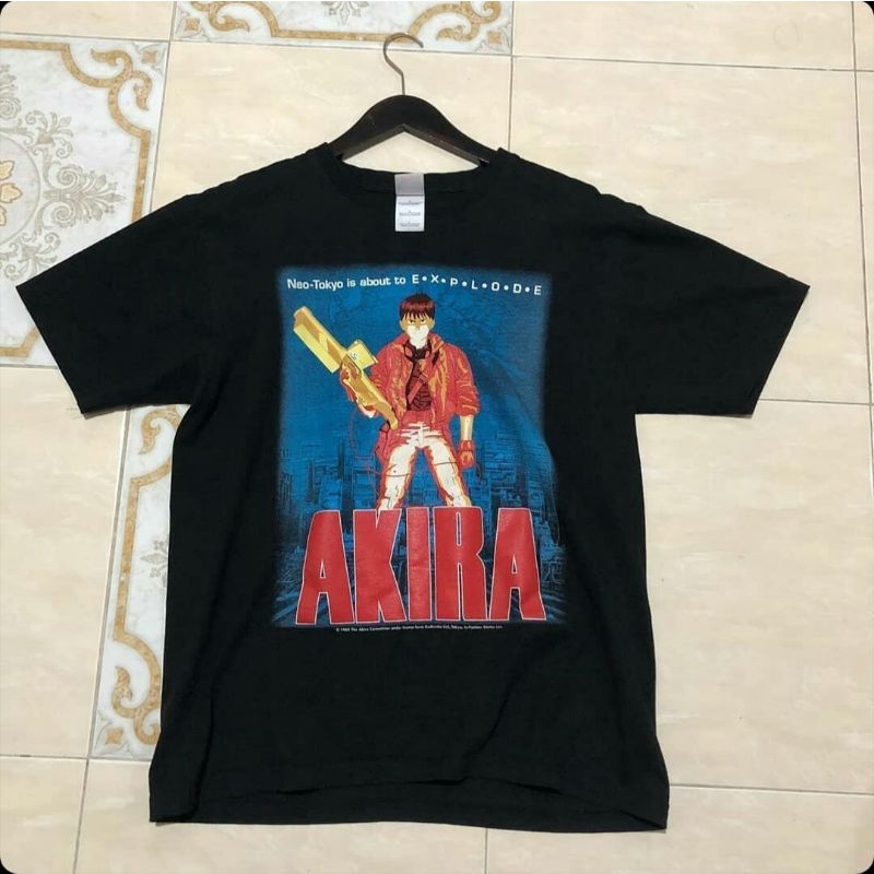 t-shirt Akira second bekas preloved