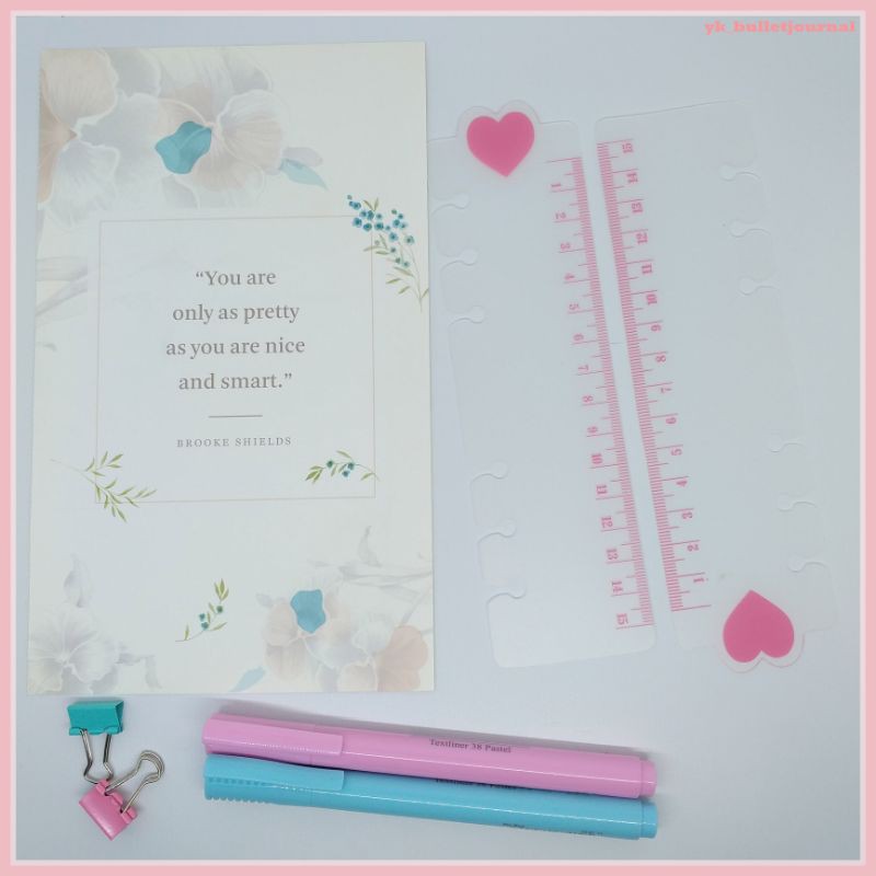 

Penggaris Binder A6/ Pembatas Binder A6/ Penggaris Transparan Binder PVC A6