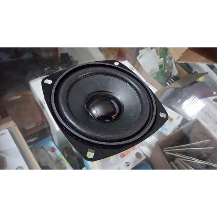 SPEAKER BASS ,VOKAL JERNIH NYARING 4 INC BUAT PINTU TRUK DLL