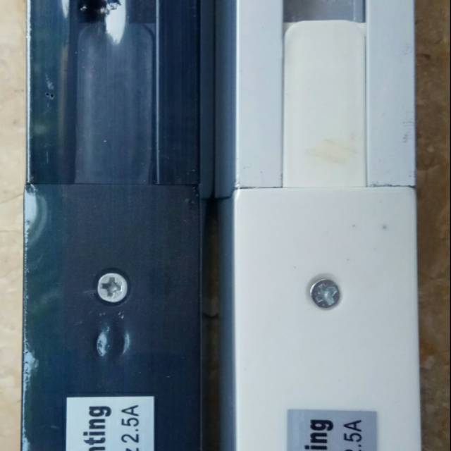 Lampu Rel merk artalux 1.5mtr