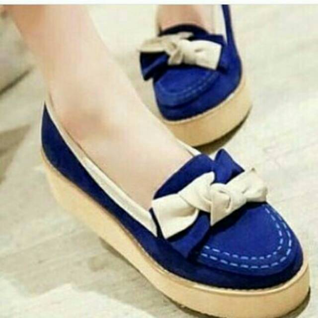 

Pita biru