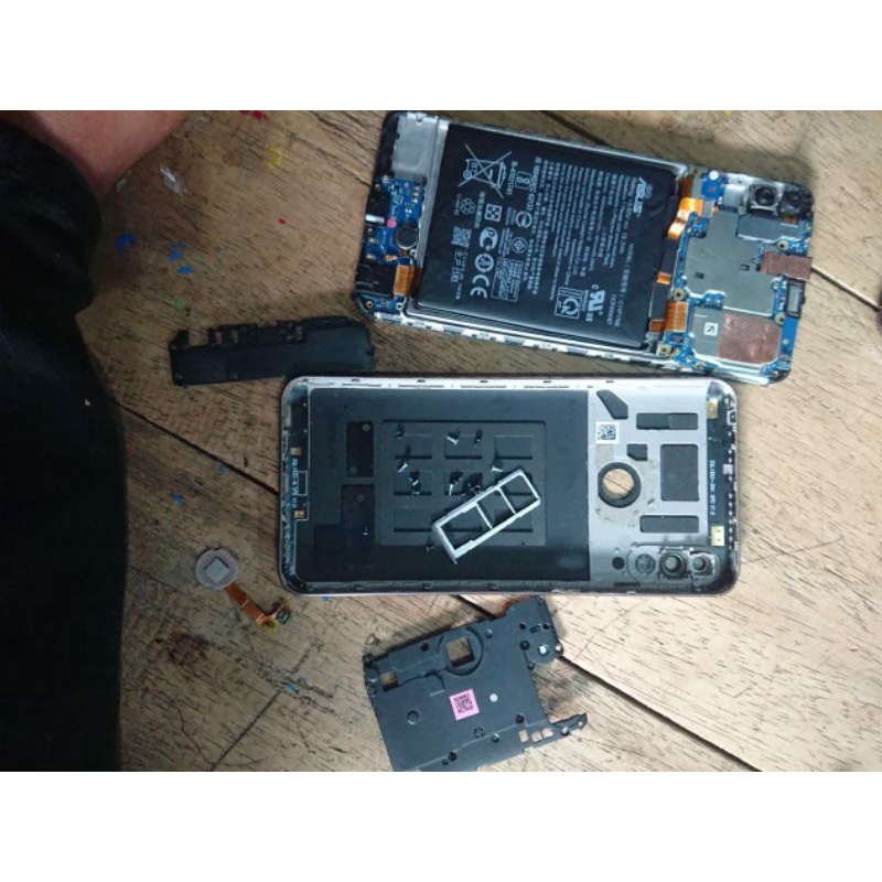 asus max pro m2 6/64gb minus lcd