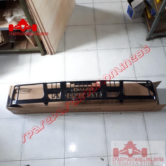 Grill Depan Isuzu Panther Pick Up 2010 EMGI 6761