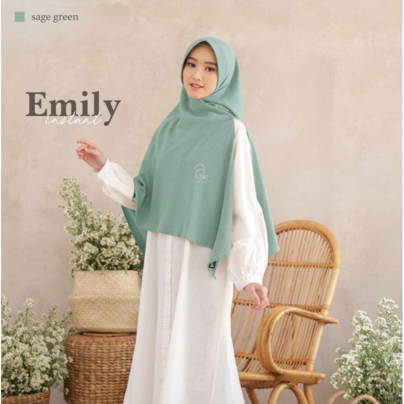 AZMEELA EMILY KHIMAR CRINCLE