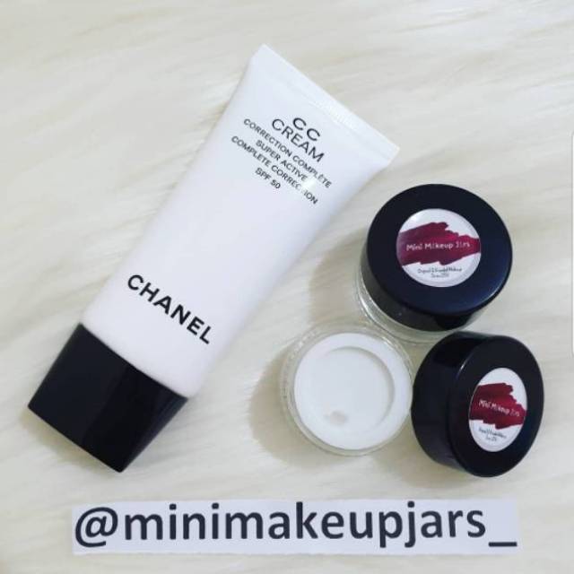 Chanel CC Cream Complete Correction SPF50 share in jar