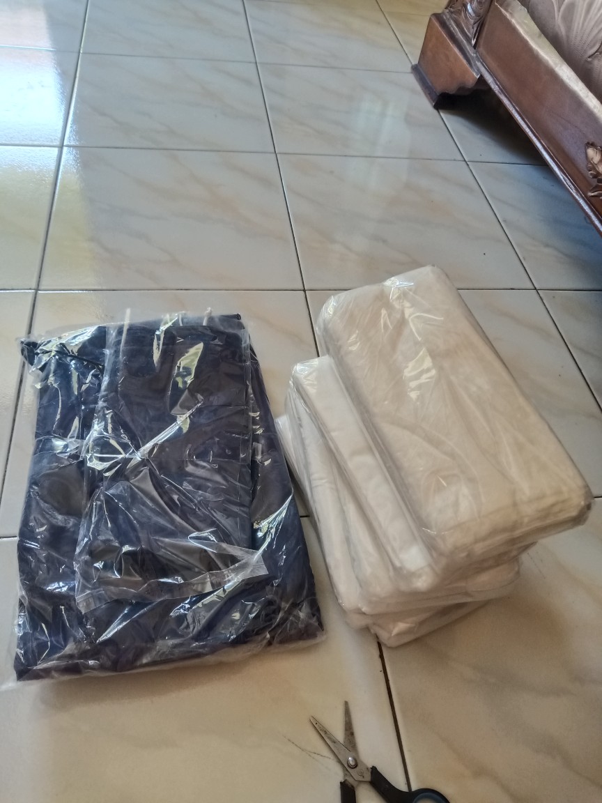 Sprei Homemade Embos (tanpa Sarung Bantal Dan Guling)