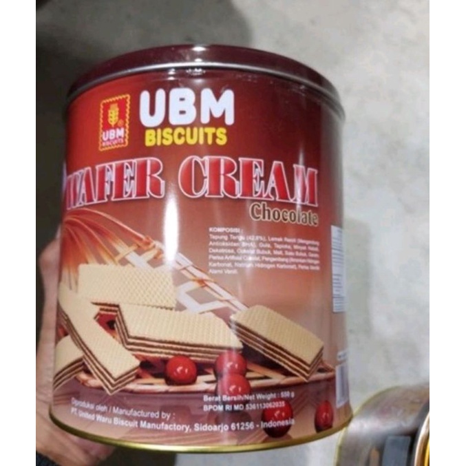 

UBM BISCUITS WAFER CREAM CHOCOLATE 550GR