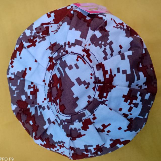 Peci HQ Haqqani motif doreng bolak-balik