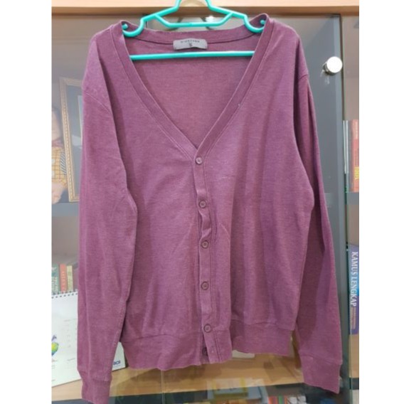Cardigan Pria Bekas Giordano Ungu S