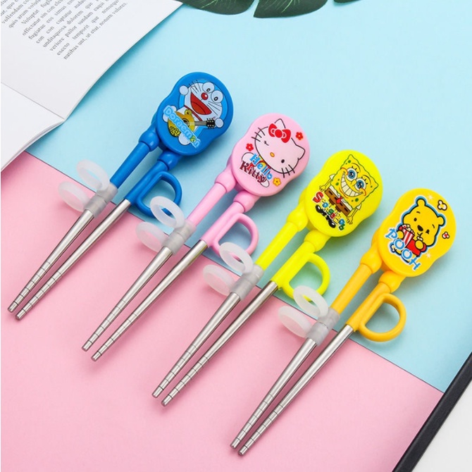 Sumpit Pelatihan Makan Baru Kartun Lucu Praktek Sumpit Penggunaan Yang Benar Anak-anak Belajar Sumpit / Sumpit Belajar Anak-anak Karakter / Kids Learning Chopsticks Character Cartoon Kartun Doraemon Stainless Steel