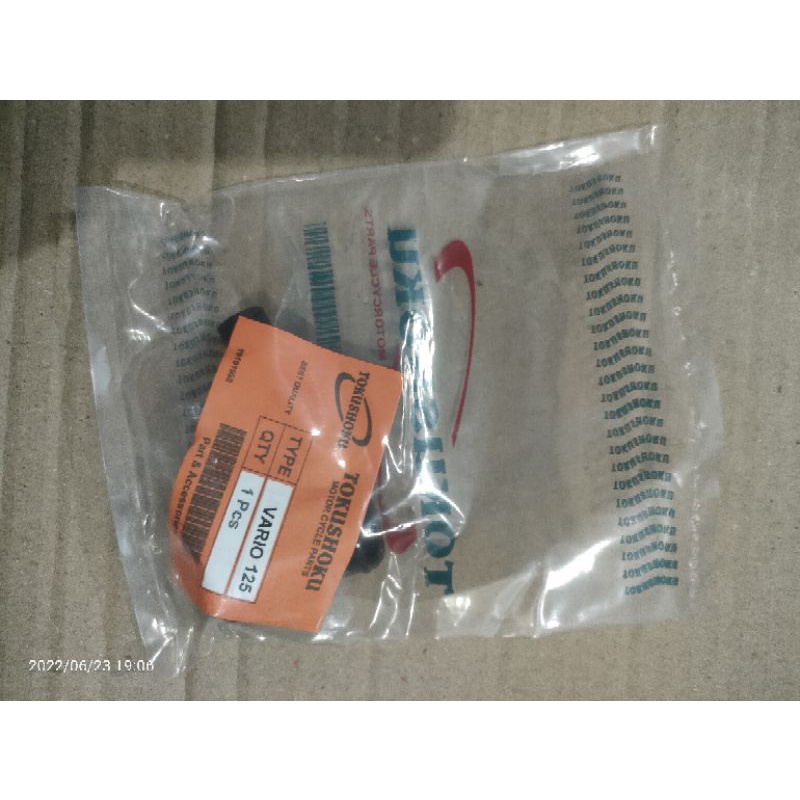 cop busi / cangklong busi / kepala busi Vario 125 fi