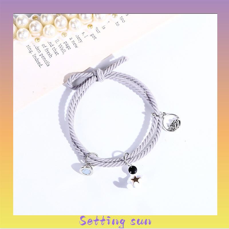 2 Pc Korea Ins Gelang Astronot Pasangan Rantai Magnet Gelang Dikepang Cinta Hadiah Lucu TN