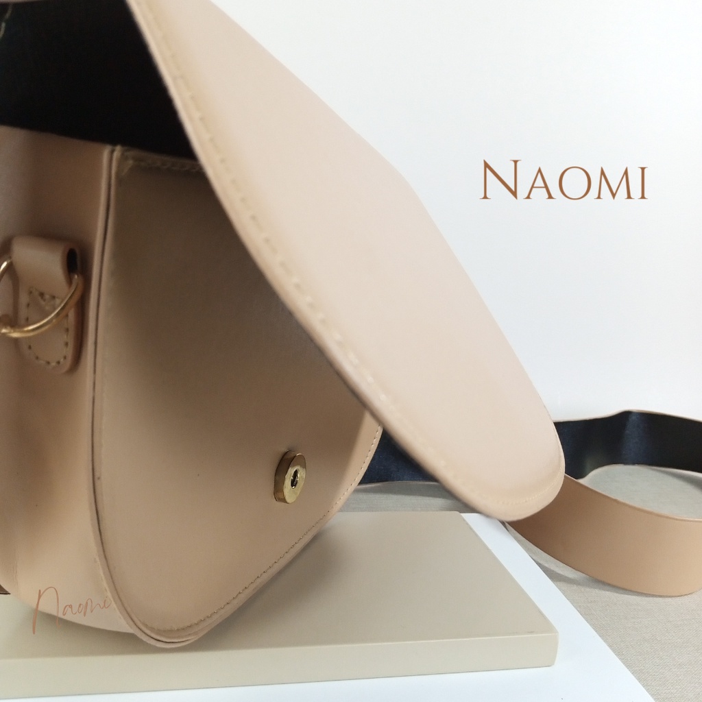 NAOMI - Stephanie Sling Bag Import Kulit - Tas Slempang Simple Polos Wanita - Tas Fashion - Tas Simple Harian Daily Sintetis PU - Tas Wanita - Tas Naomi - Naomi Bag