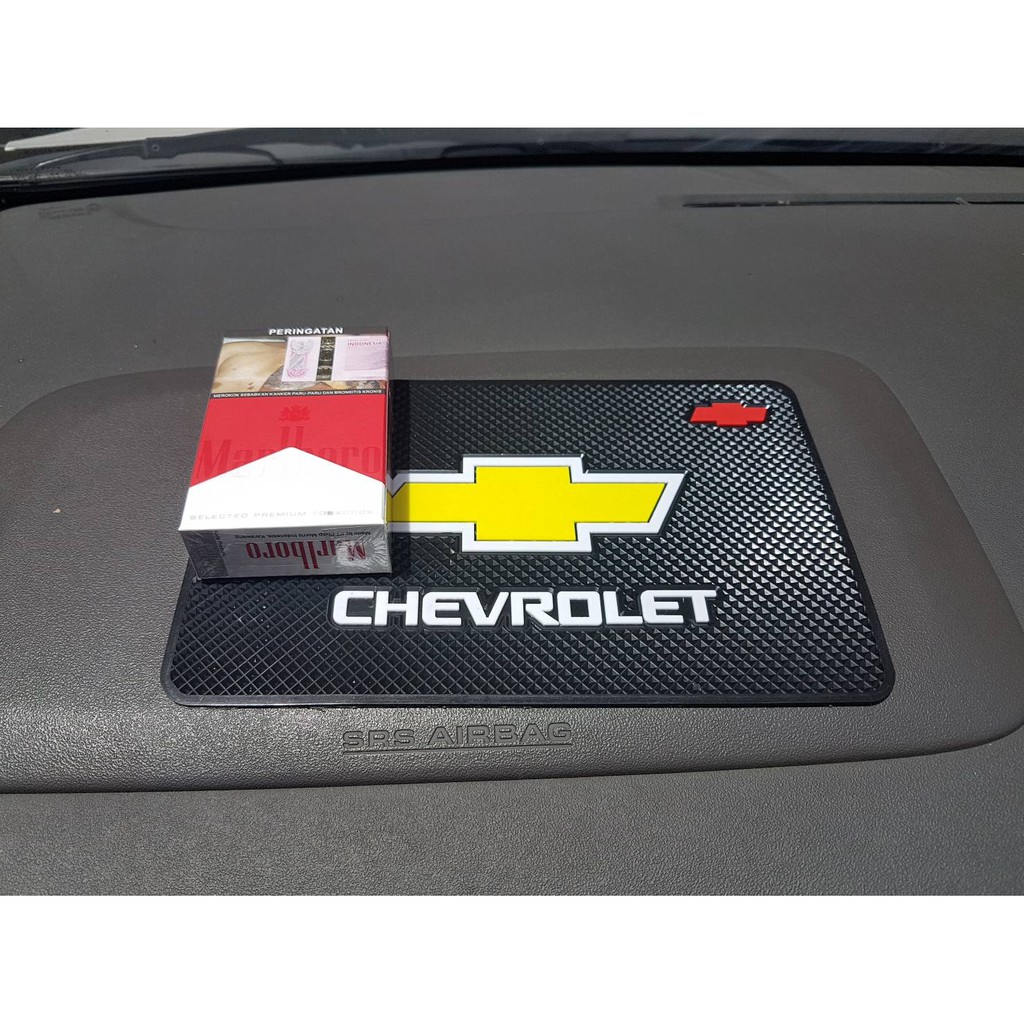 Dashmat anti slip sticky pad mobil Chevrolet Spin Captiva Aveo Trooper Orlando LTZ Zafira Trax Colorado Trailblazer Diesel All new Luxury