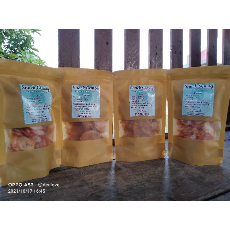 

keripik kaca pedas daun jeruk