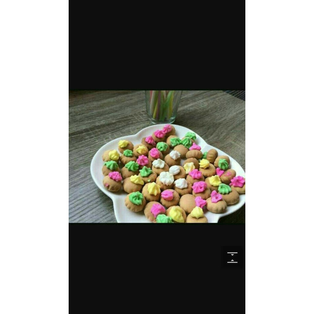 

Gem Rose / Kue Gem Rose 250 Gram