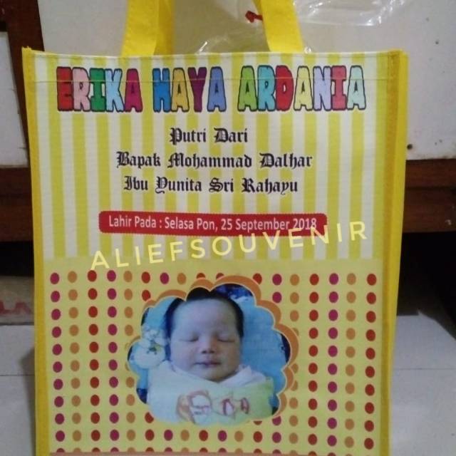 

Tas ulang tahun anak/tas aqiqah anak/tas souvenir ulang tahun