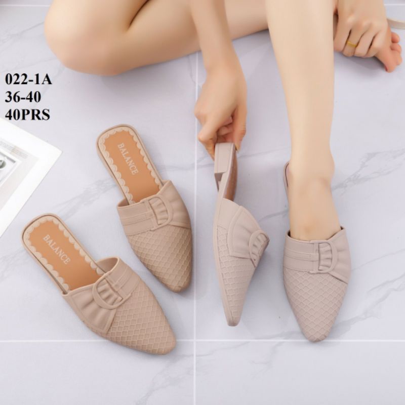 Myanka jelly shoes selop D pita